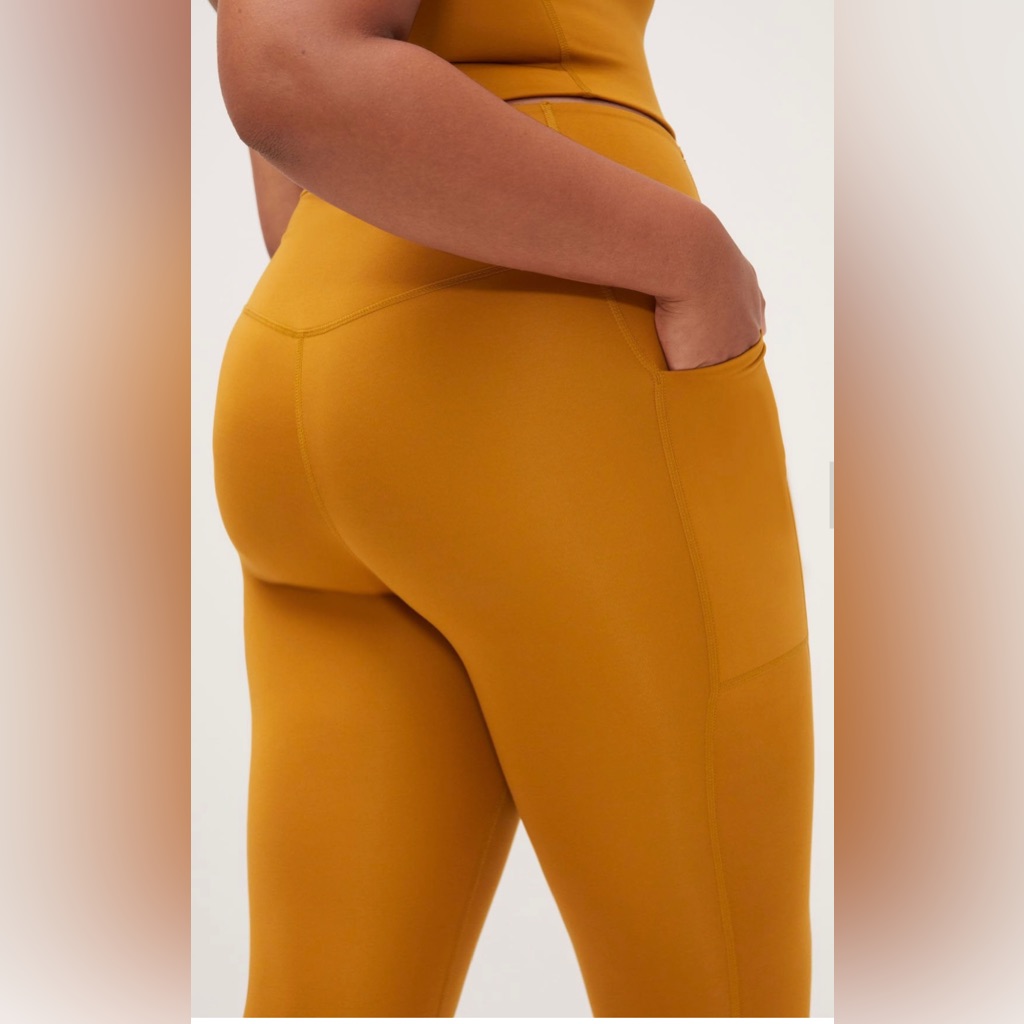 Girlfriend Collective Set - Compressive Pocket Legging W/ Bra - Christmas Gift